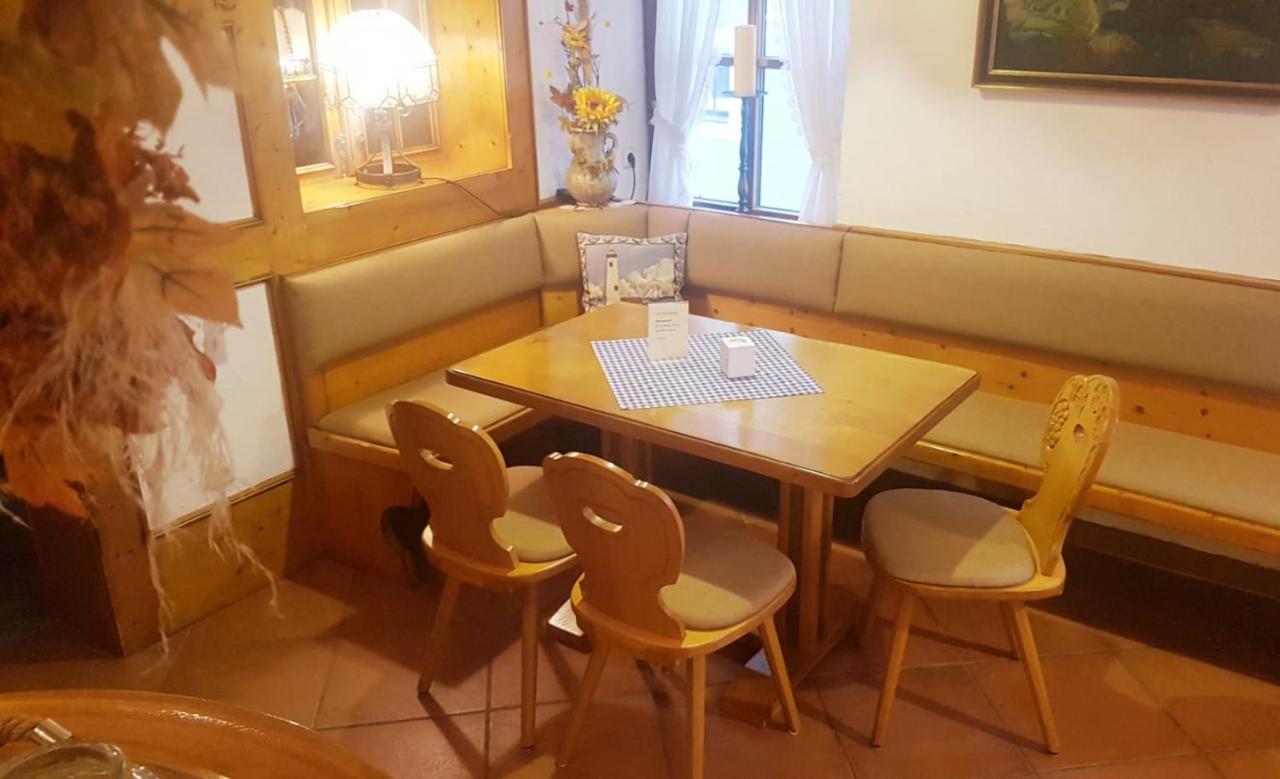 Hotel-Restaurant-Krone Bad Brueckenau Ngoại thất bức ảnh