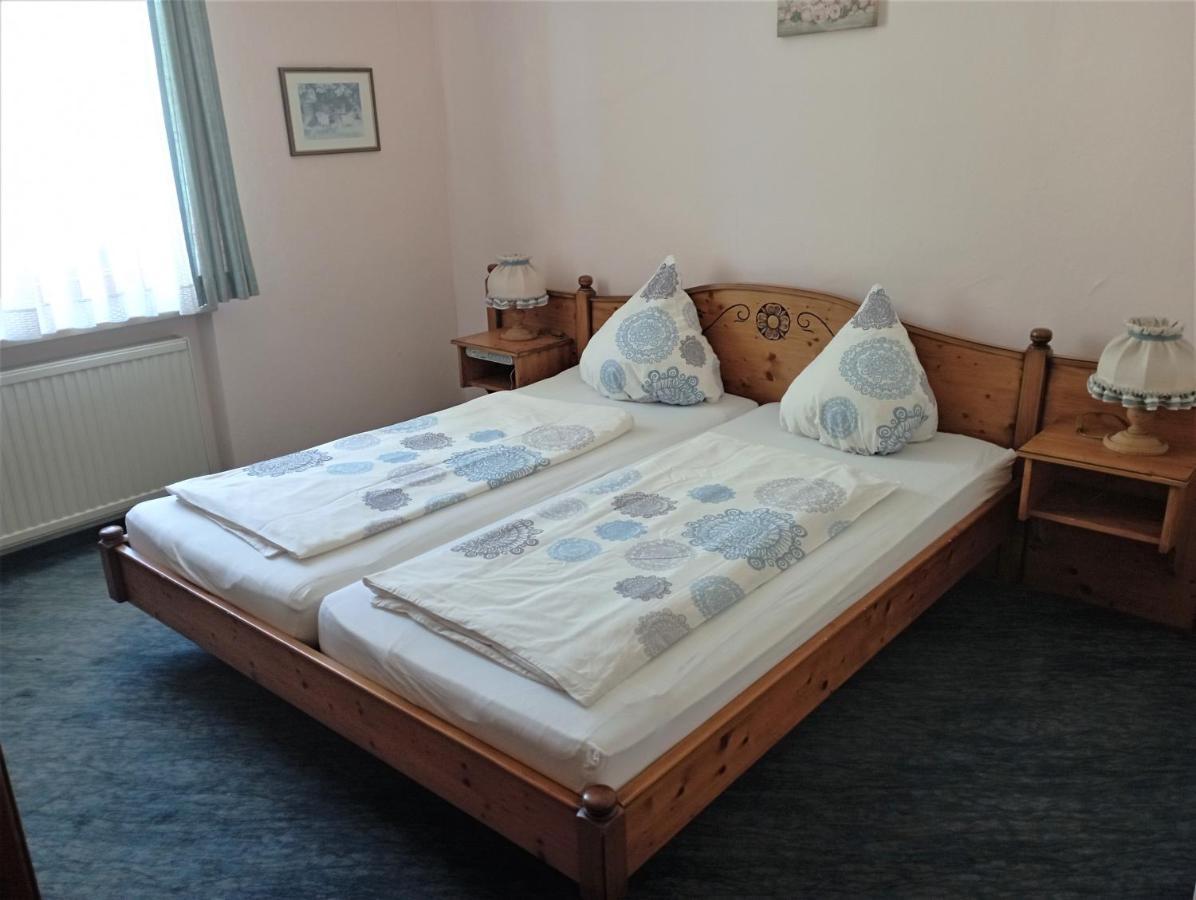 Hotel-Restaurant-Krone Bad Brueckenau Ngoại thất bức ảnh