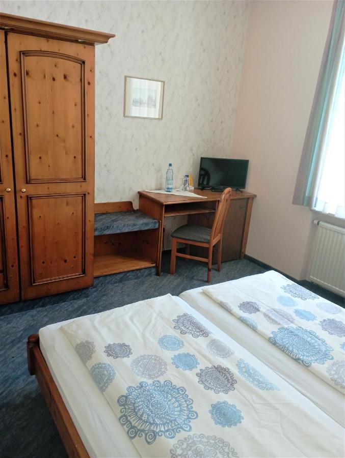 Hotel-Restaurant-Krone Bad Brueckenau Ngoại thất bức ảnh